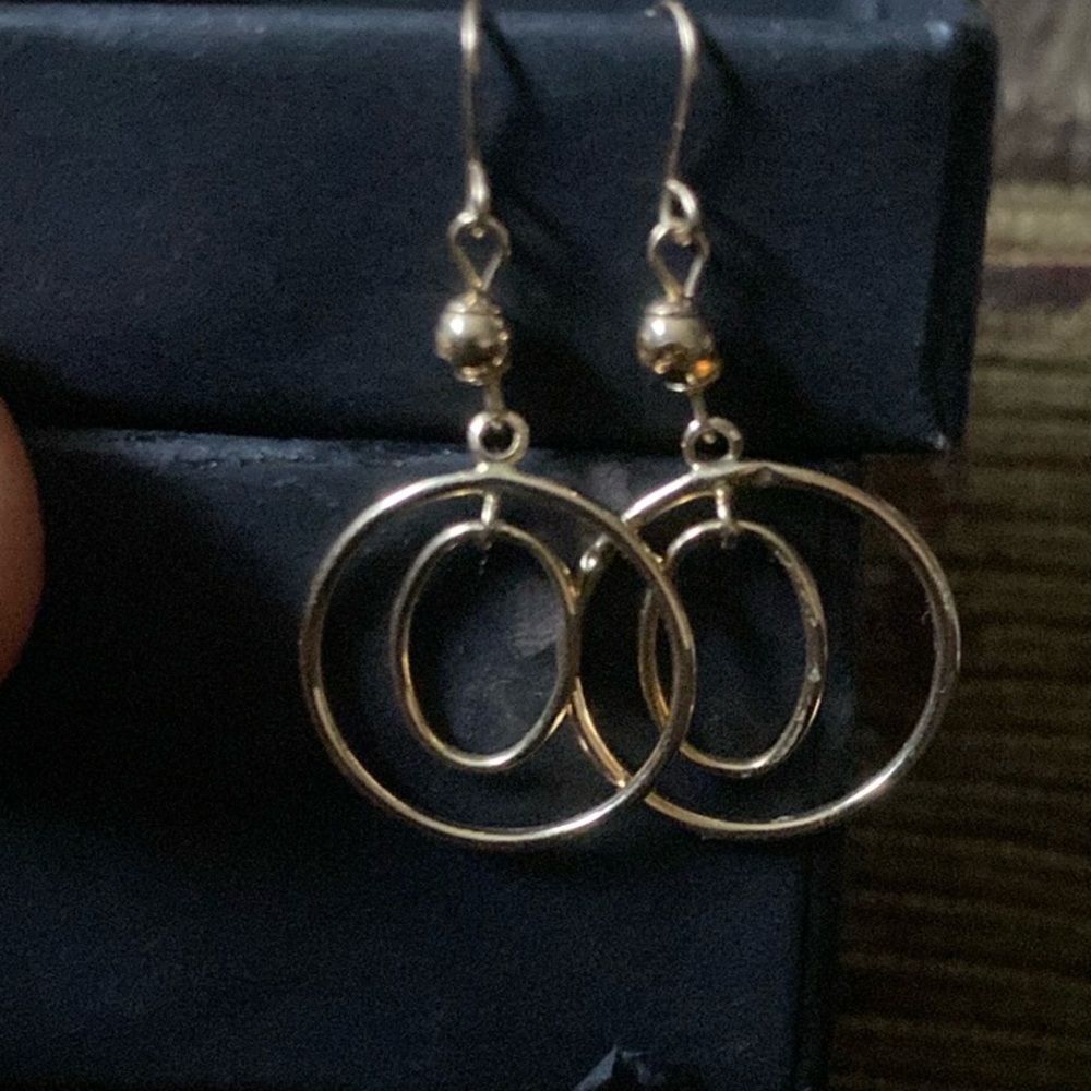 Beautiful Solid 14k Gold Circular Dangle Earrings… - image 2
